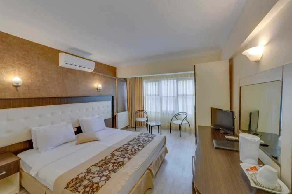 The View City Hotel Kusadasi Exterior photo